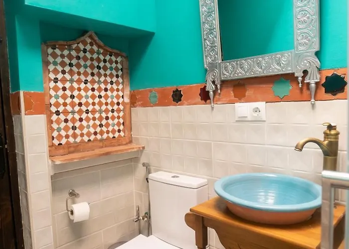 La Perla Del Oriente *