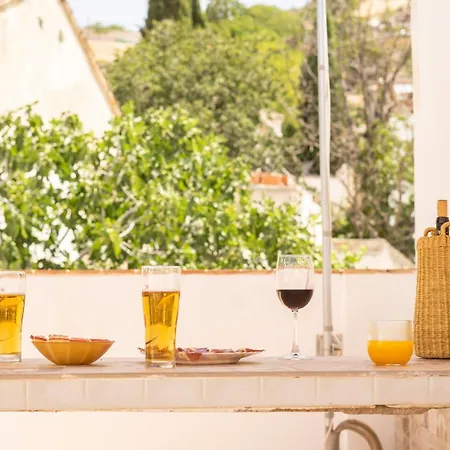 La Perla Del Oriente * Γρανάδα